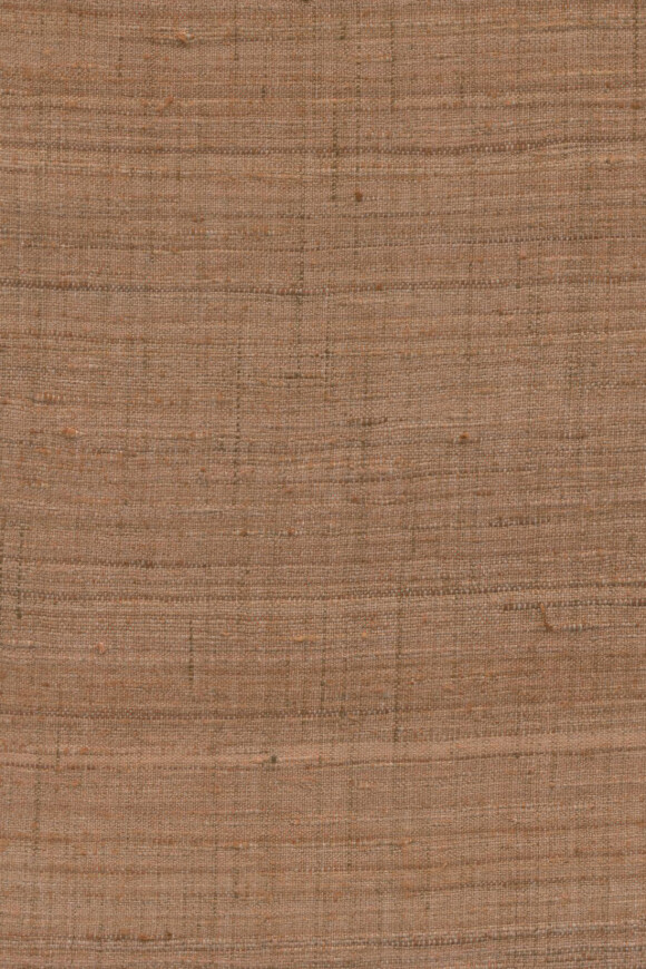 Arte Wild-silk Ghicha Silk behang in kleur Coral Beige (86541) - Product close-up