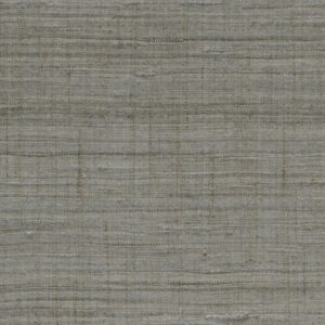 Arte Wild-silk Ghicha Silk behang in kleur Pigeon Grey (86551) - Product close-up