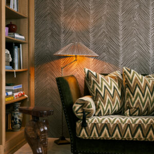 Arte Yala Palma behang in kleur Bark (43032) - Interieur impressie