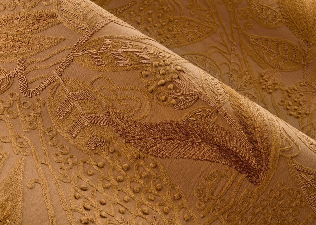 Arte Allures Éclosion behang in kleur Brick (29202) - detail