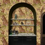 Cole and Son Royal Giraffe 129-3010 sfeer foto met griraffe