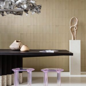 Arte Corium Paladin behang in kleur Aged Cedar (27451) - Interieur impressie