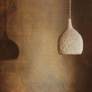 wand beplakt met Lanzarote Palazzo panorama behang VP 1032-01 van Elitis, koper metaal wand