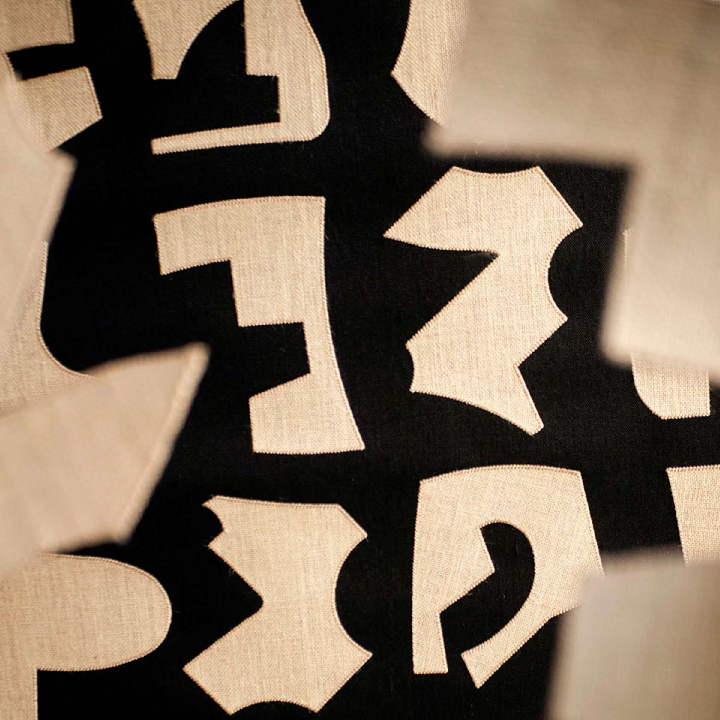 Elitis – Origine Triveni RM 1111-80