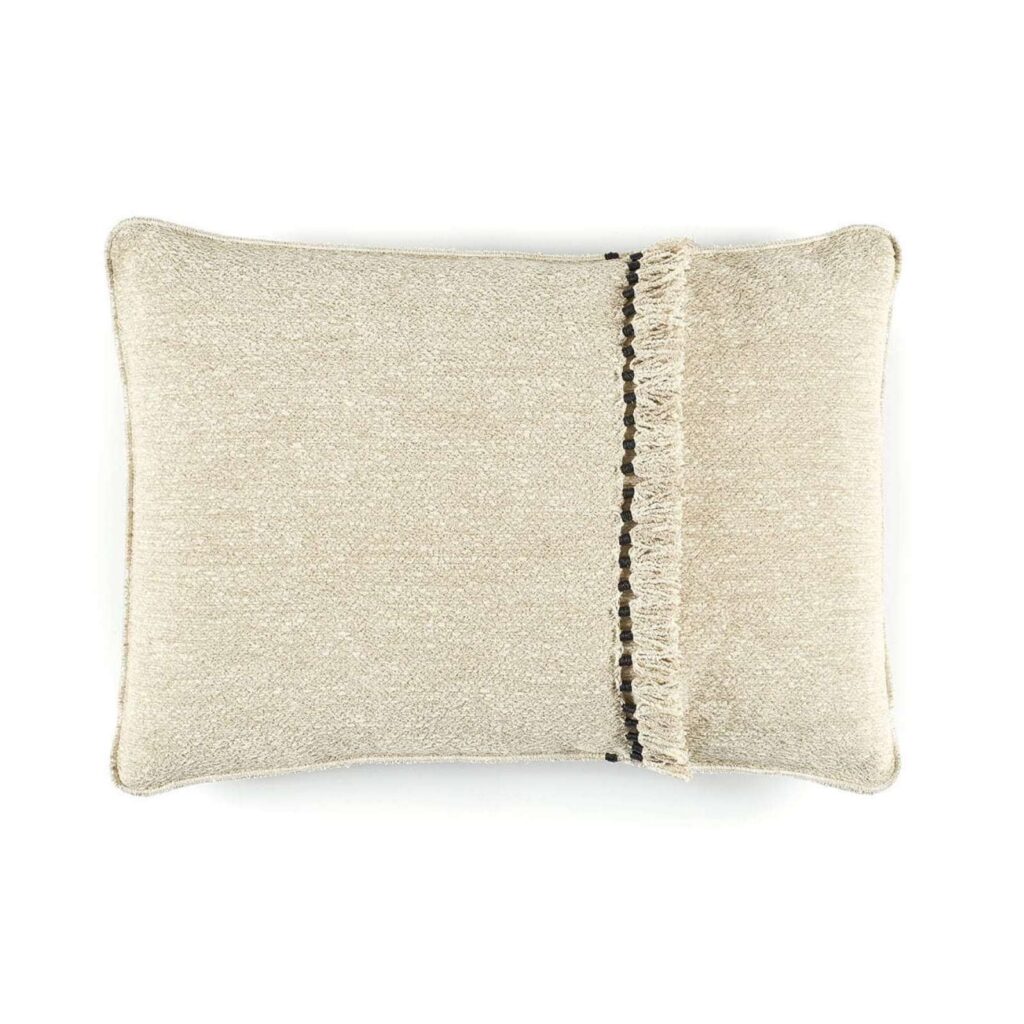 Creme sierkussen Elitis happy-co-270-02-02 met passement