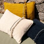 3 kleuren sierkussens Elitis happy-co-270-02-02 met passement