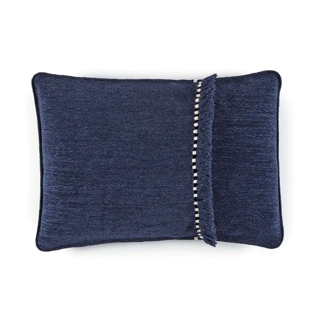 Blauw sierkussen Elitis happy-co-270-46-02 met passement