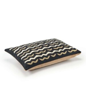 Zwart Elitis kitsune-co-276-80-04 sierkussen met zigzag dessin