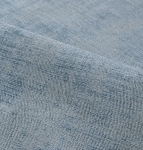 Product weergave met het behang: CASAMANCE - Le Velours 2 Johara 74396186 in de kleur Pierre bleue