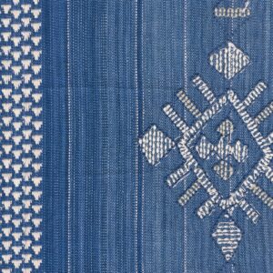 Product weergaven van de stof Elitis Onomichi Kana LZ 916-47 de kleur blauw: Poussière d'encre