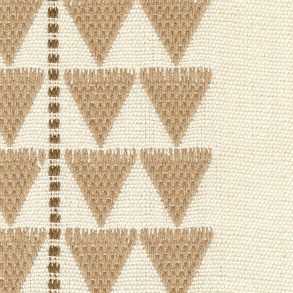 Product weergave van de stof Elitis onomichi miko JU 004-02 in de kleur Le fil du vent tisse