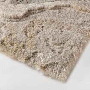 Detail weergave van het vloerkleed Limited Edition Arabesque_High_AARH36335_Moonstone_Rectangle