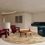 Woonkamer met het ronde vloerkleed Limited Edition Arcadia ACC13301 Sandy Beach Circle