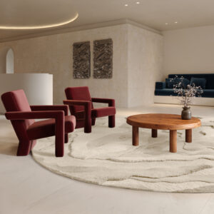 Woonkamer met het ronde vloerkleed van Limited Edition Arcadia ACC32300 White Swan