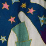 Detail stof van Pierre Frey F3564001 les palmes dalma 2