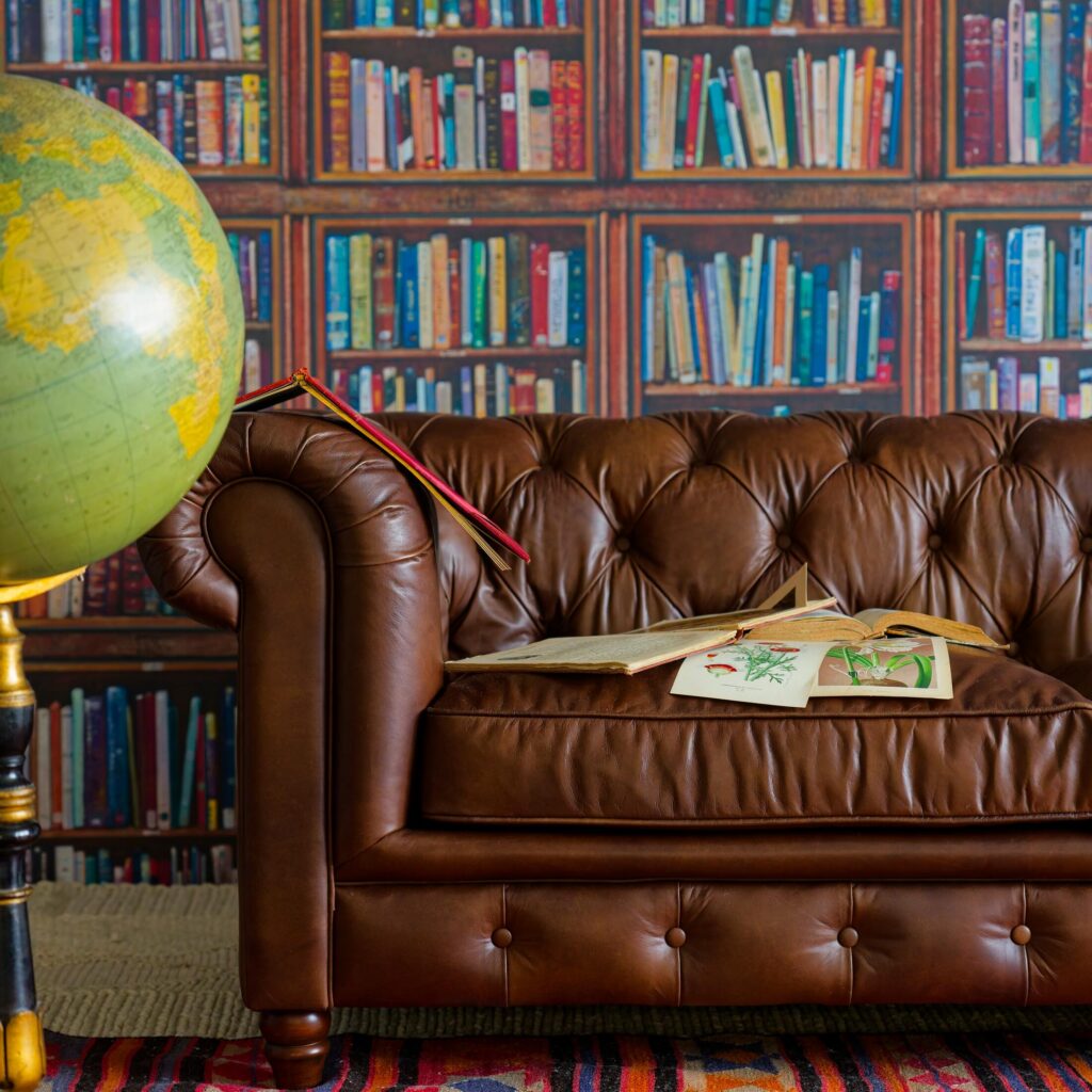 Bibliotheek weergave van het Andrew Martin philosopher behang