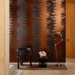 woonkamer muur met met het Elitis gestes-navigli-lp-1153-80 behang