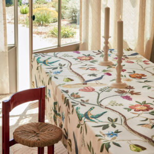 Interieur weergave van de linnen stof Pierre Frey l'arbre Magique F4052001
