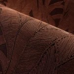 Sfeerbeeld van Arte Mysuru Aranya behang in bruin, kleur Chocolate (35442)