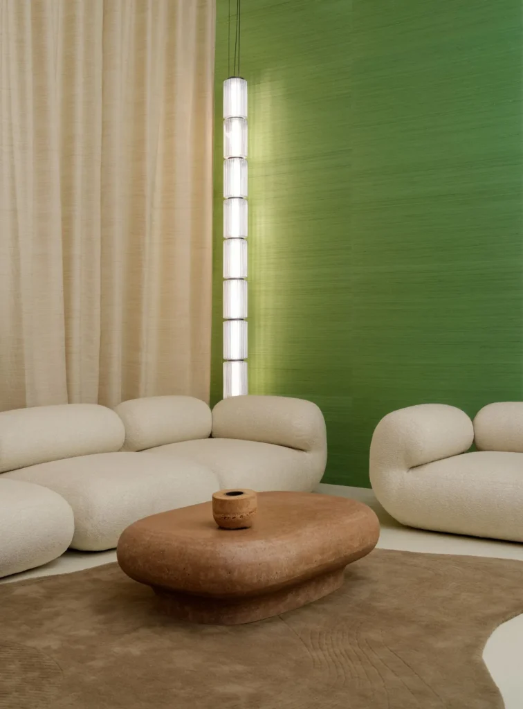 Interieur met Arte Mysuru Mandya behang in groen, kleur Evergreen (35408)