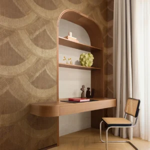 Interieur met Arte Senah Mestiza behang in goud, kleur Mocha Gold (55131)