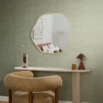 Interieur met Arte Senah Selvage behang in groen, kleur Bright Sage (55111)