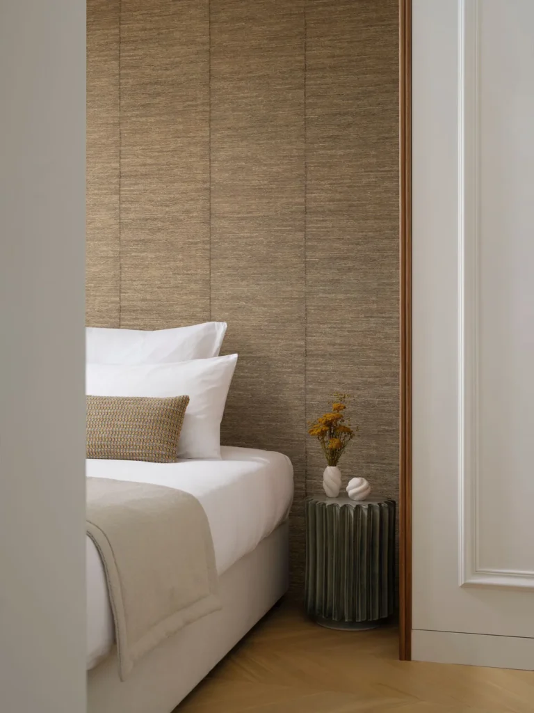 Interieur met Arte Senah Selvage behang in goud, kleur Gold (55104)